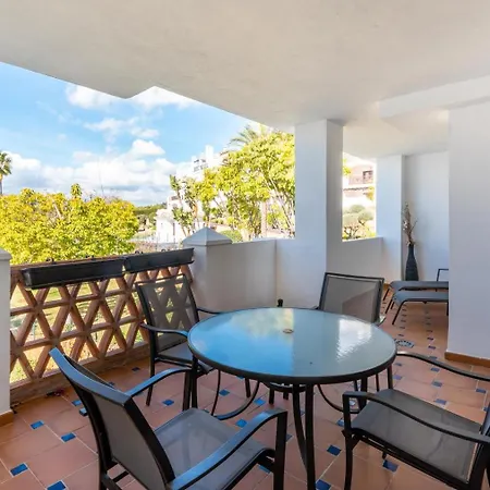 San Antonio Apartment *
